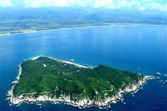 蜈支洲島